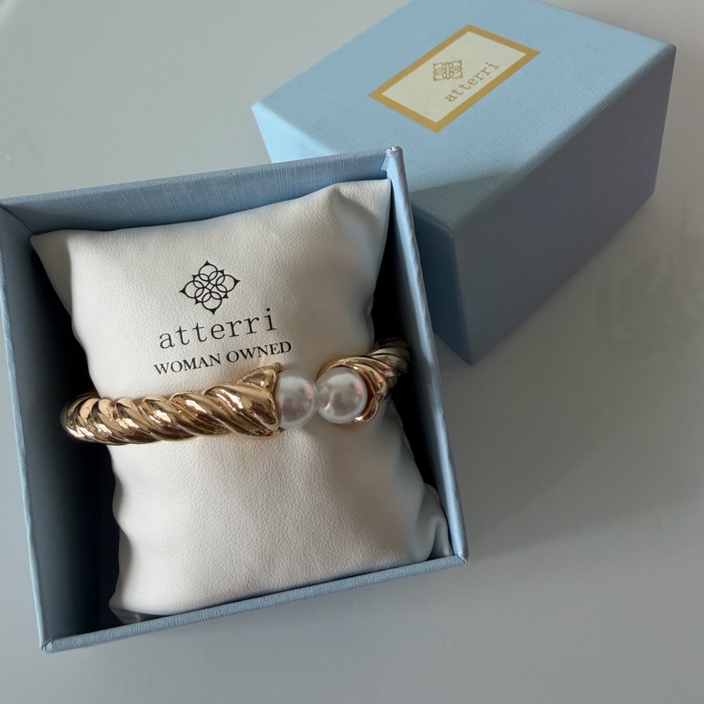 Viral Atterri Gold Pearl Cable Cuff Bracelet